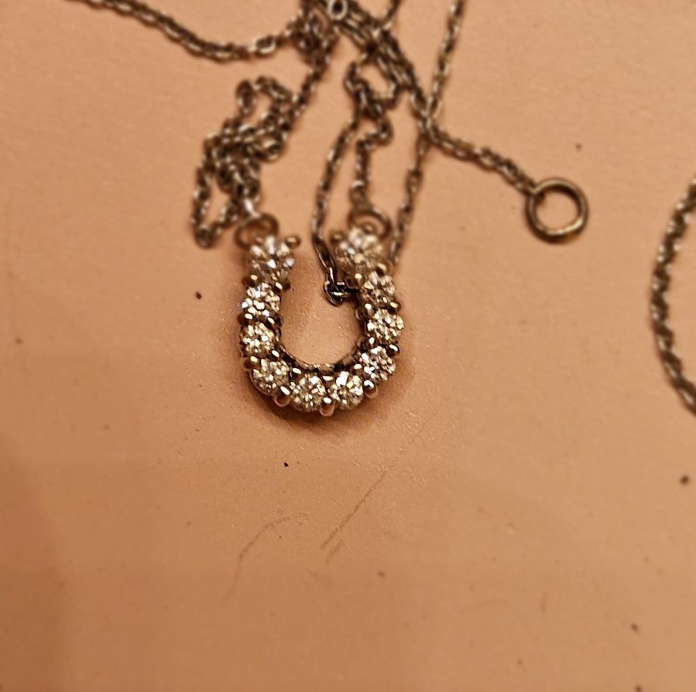 Roberto Coin 18 K white gold and diamonds